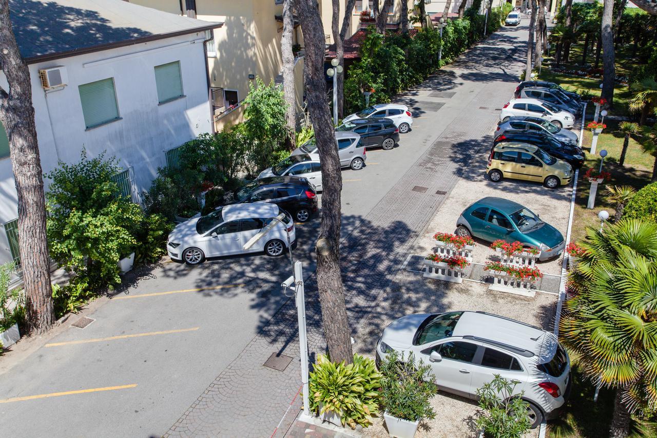 Residence Marina Lido di Jesolo Zewnętrze zdjęcie